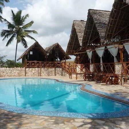 Ora Resort Samaki Lodge ザンジバルシティ エクステリア 写真