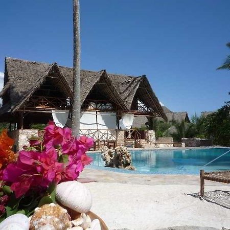 Ora Resort Samaki Lodge ザンジバルシティ エクステリア 写真